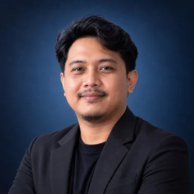 Potret Anggit Wicaksono - Kurator Produksi Pameran & Manpower