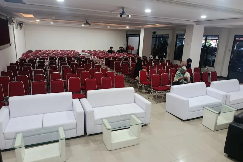 Dokumentasi penataan aula pertemuan seminar dan event hall di Bumi Kreasi Kontraktor Pameran Jogja